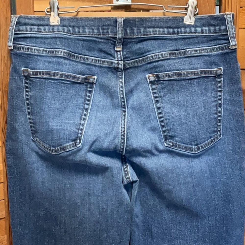 Old Navy Blue Straight Jeans Classic Fit Men 36” Waist 34” Inseam Denim Cotton - Picture 3 of 5